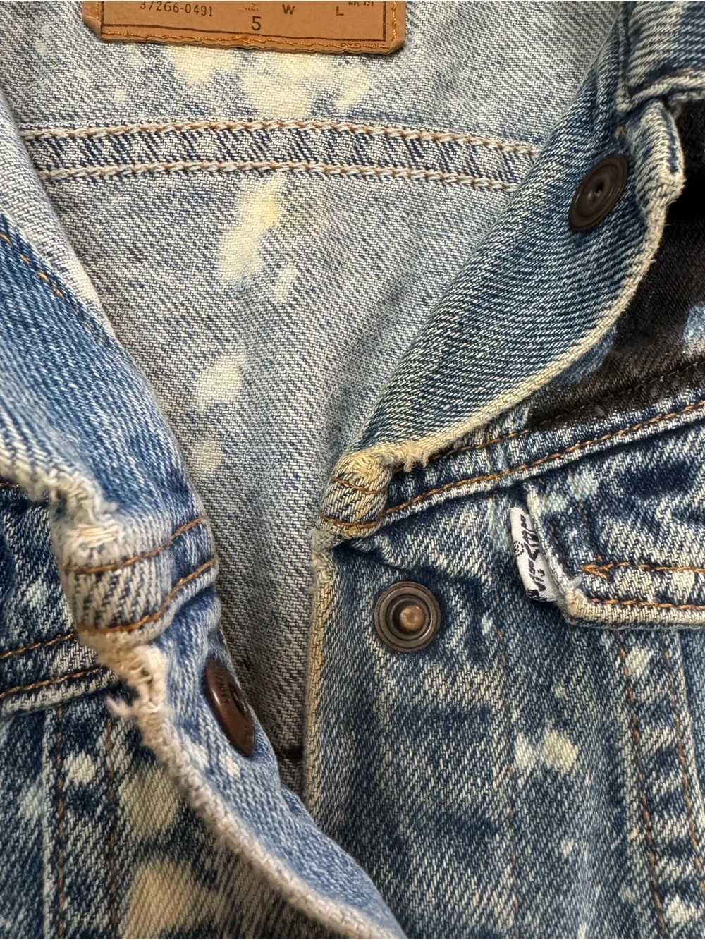 Levi's Light Blue Bleach-Splatter Denim Jacket